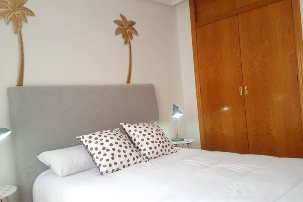 Encantador Apartamento En El Centro Apartment Аликанте Екстериор снимка